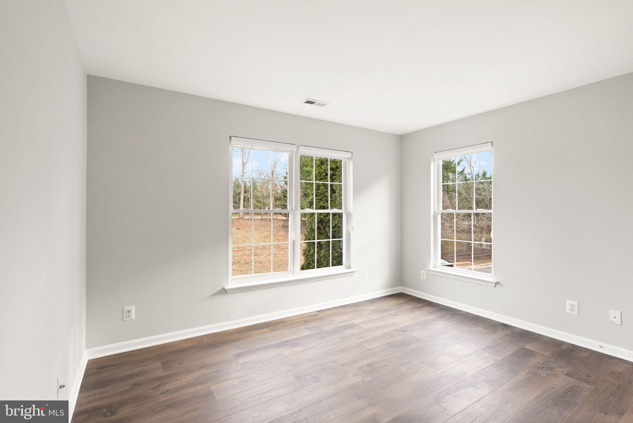 21147 BROOKSIDE LANE