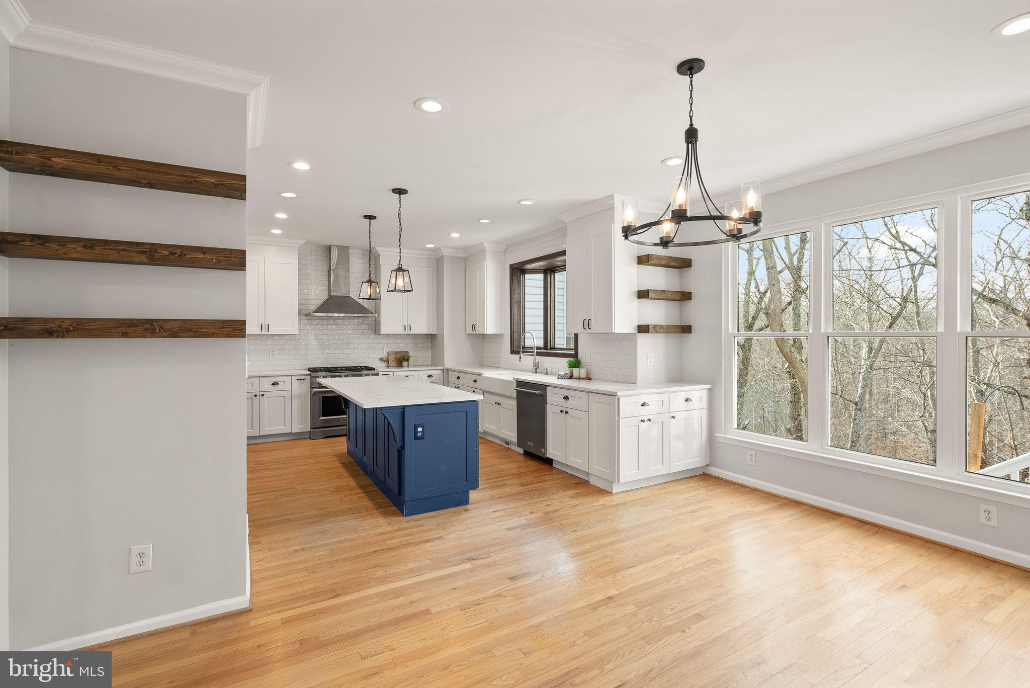 21147 BROOKSIDE LANE