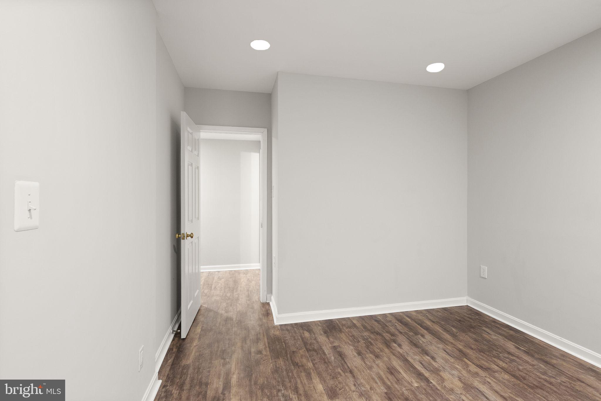 21147 BROOKSIDE LANE