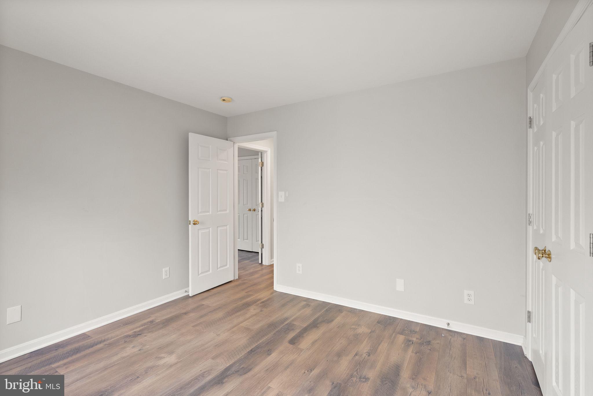 21147 BROOKSIDE LANE