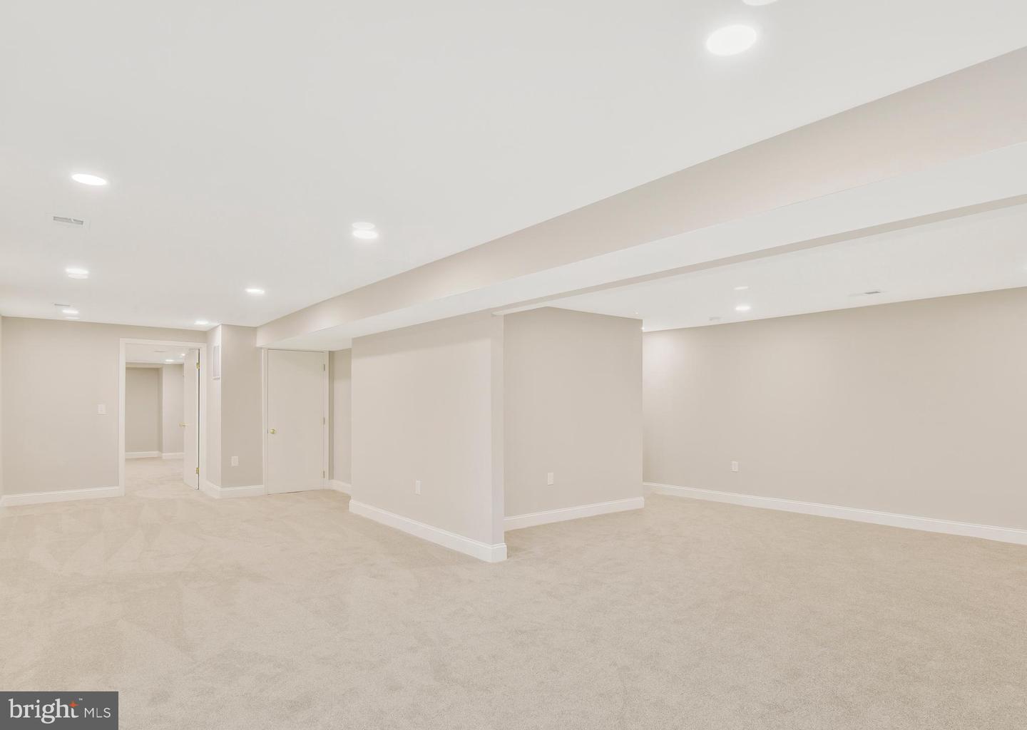7774 Fern Oak Court