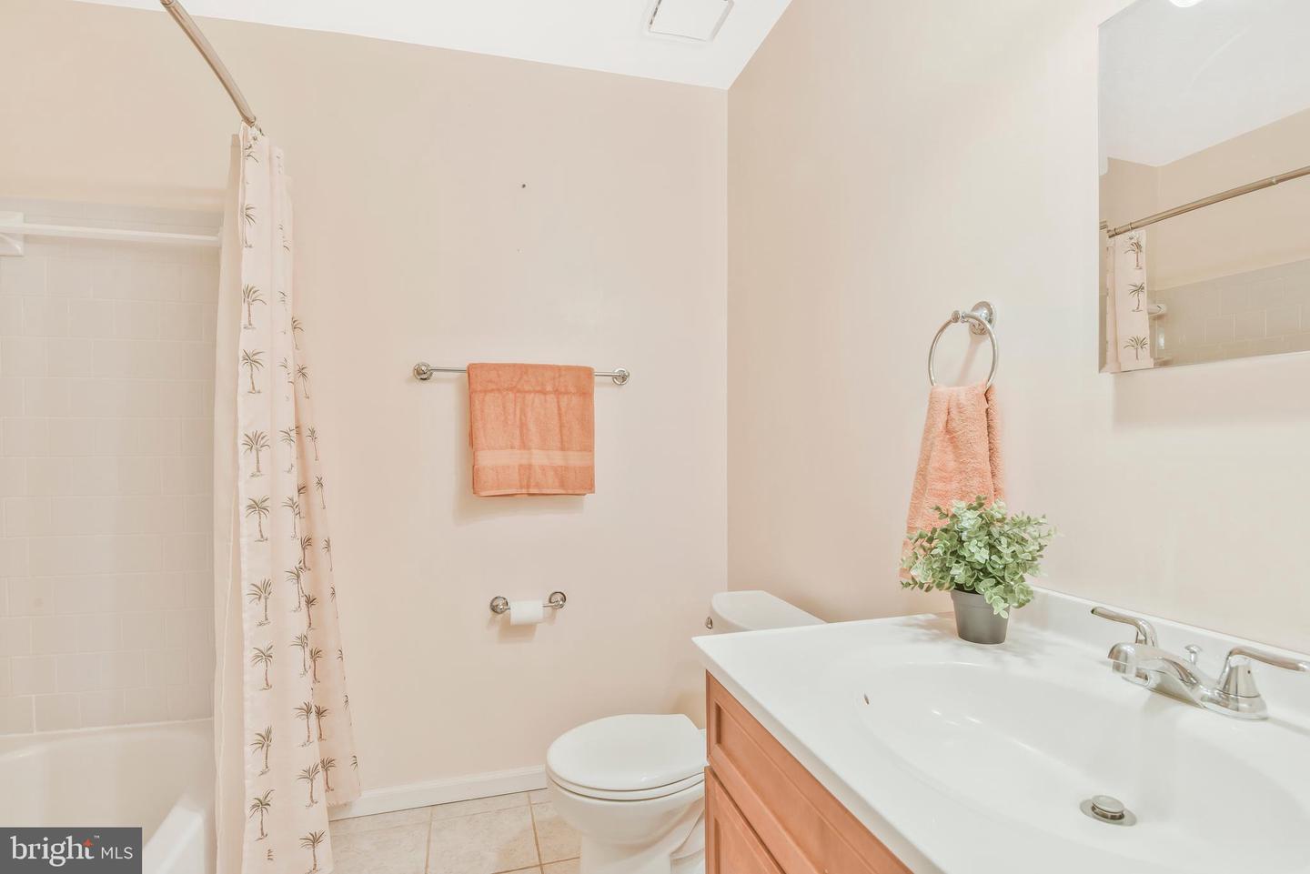 7774 Fern Oak Court