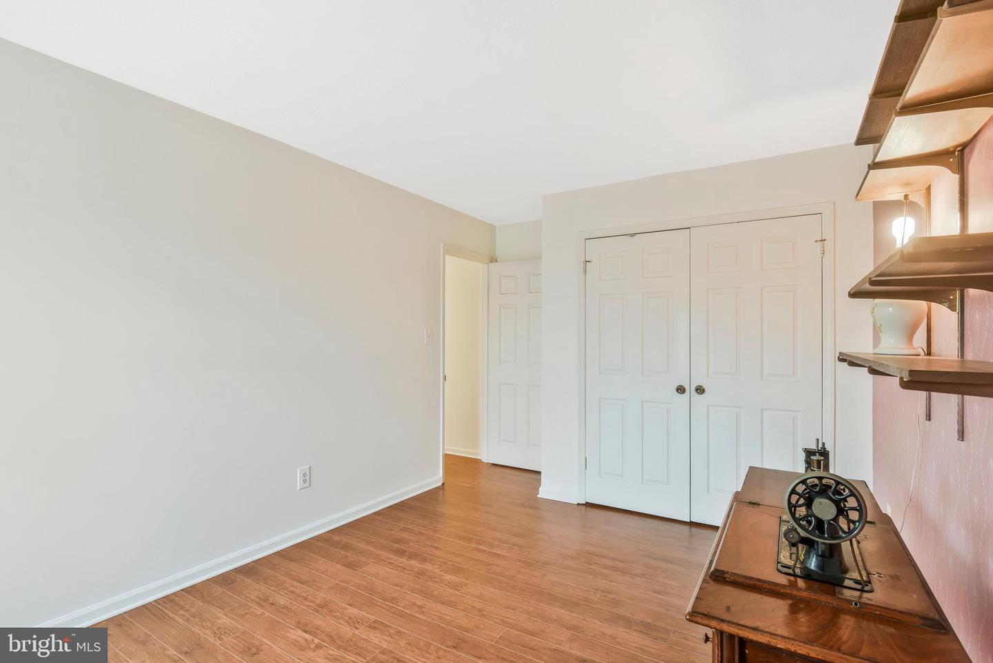 7774 Fern Oak Court