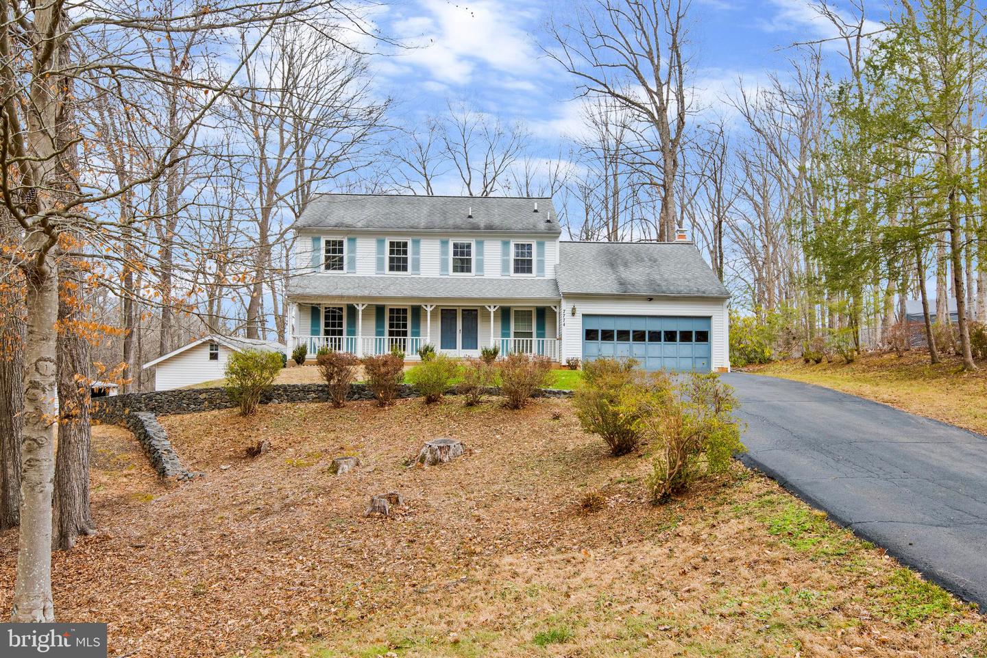 7774 Fern Oak Court