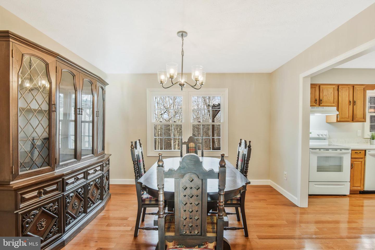 7774 Fern Oak Court