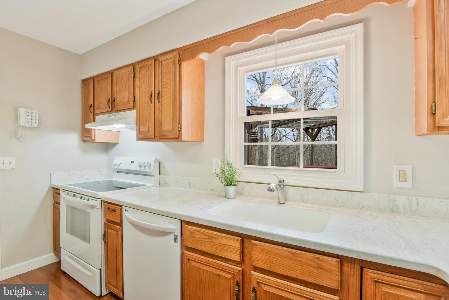 7774 Fern Oak Court
