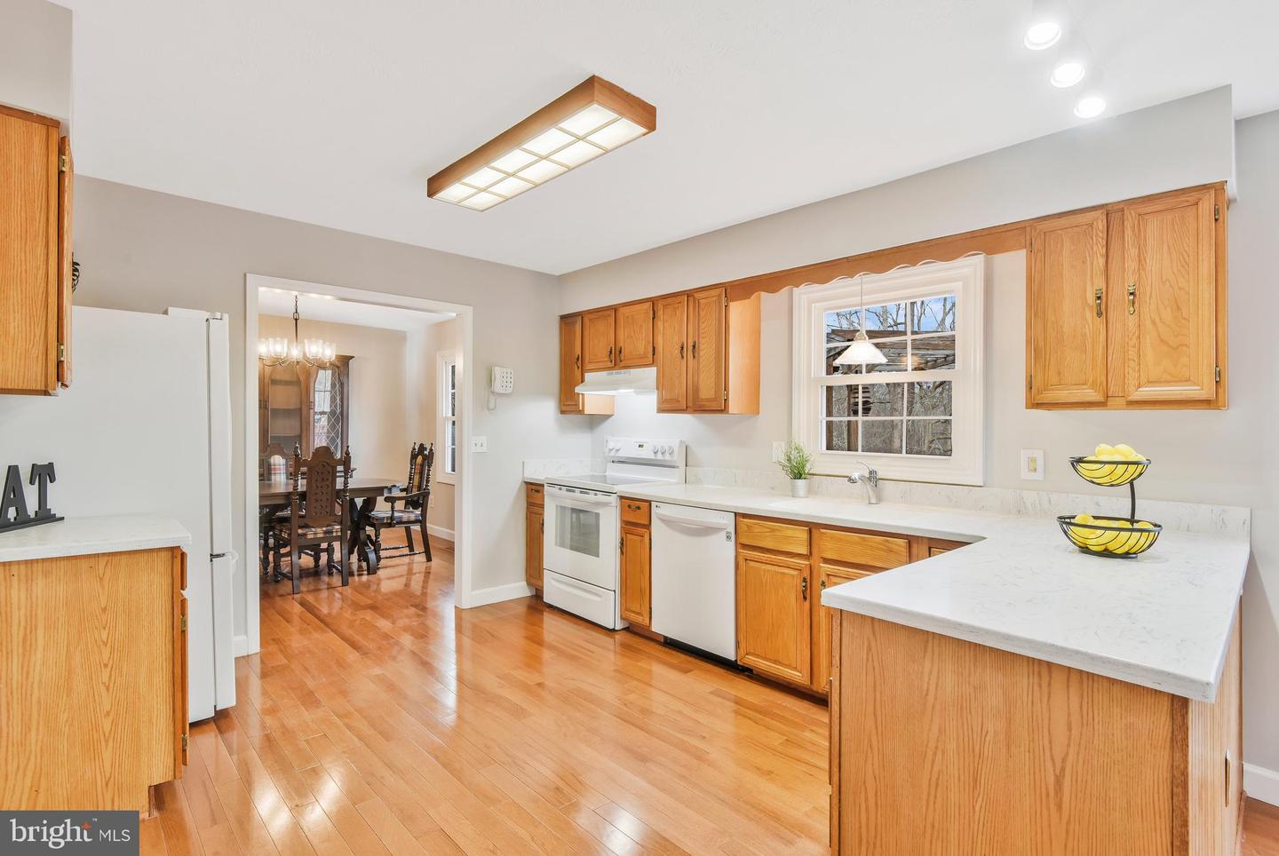 7774 Fern Oak Court