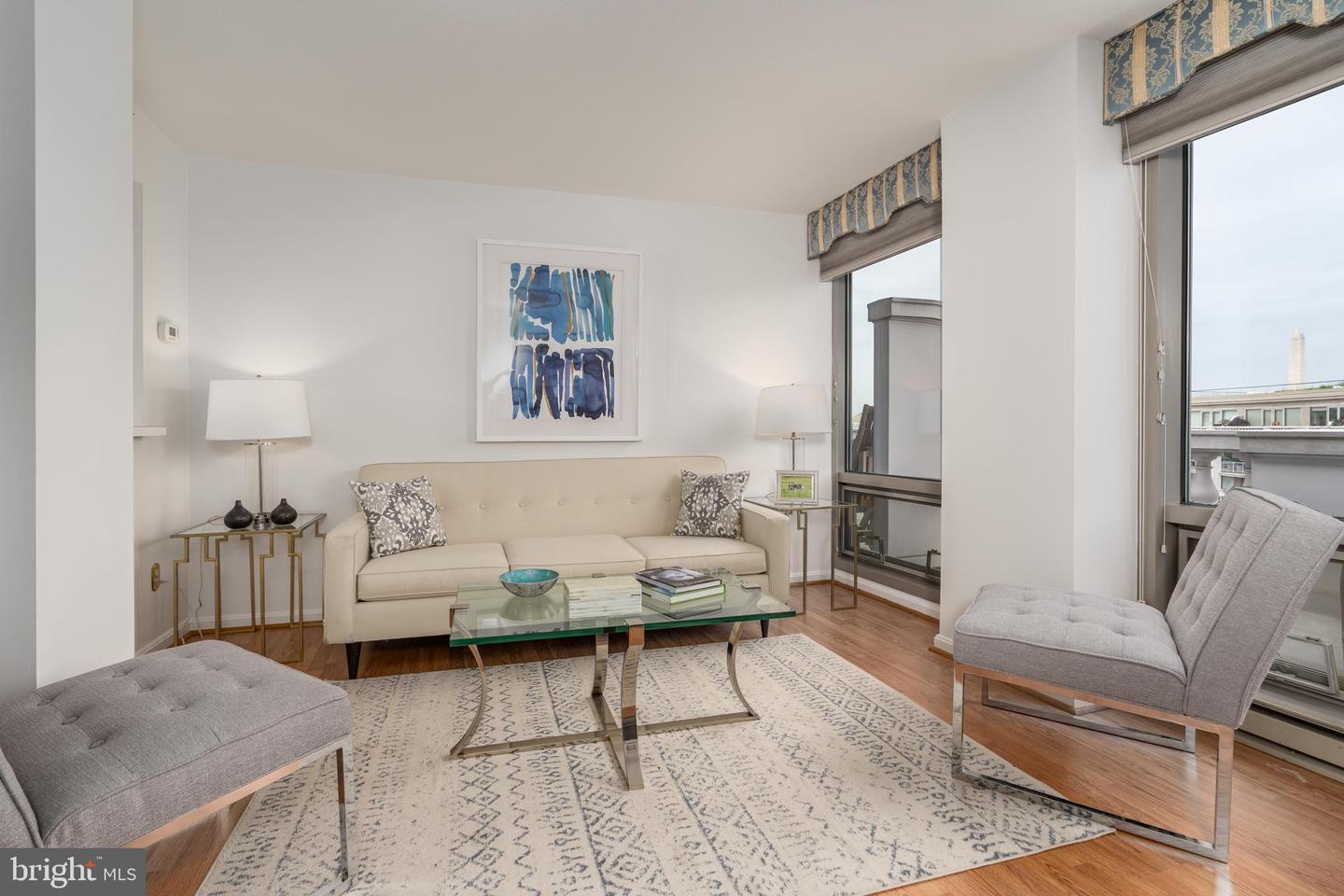 701 Pennsylvania Ave NW #Ph22