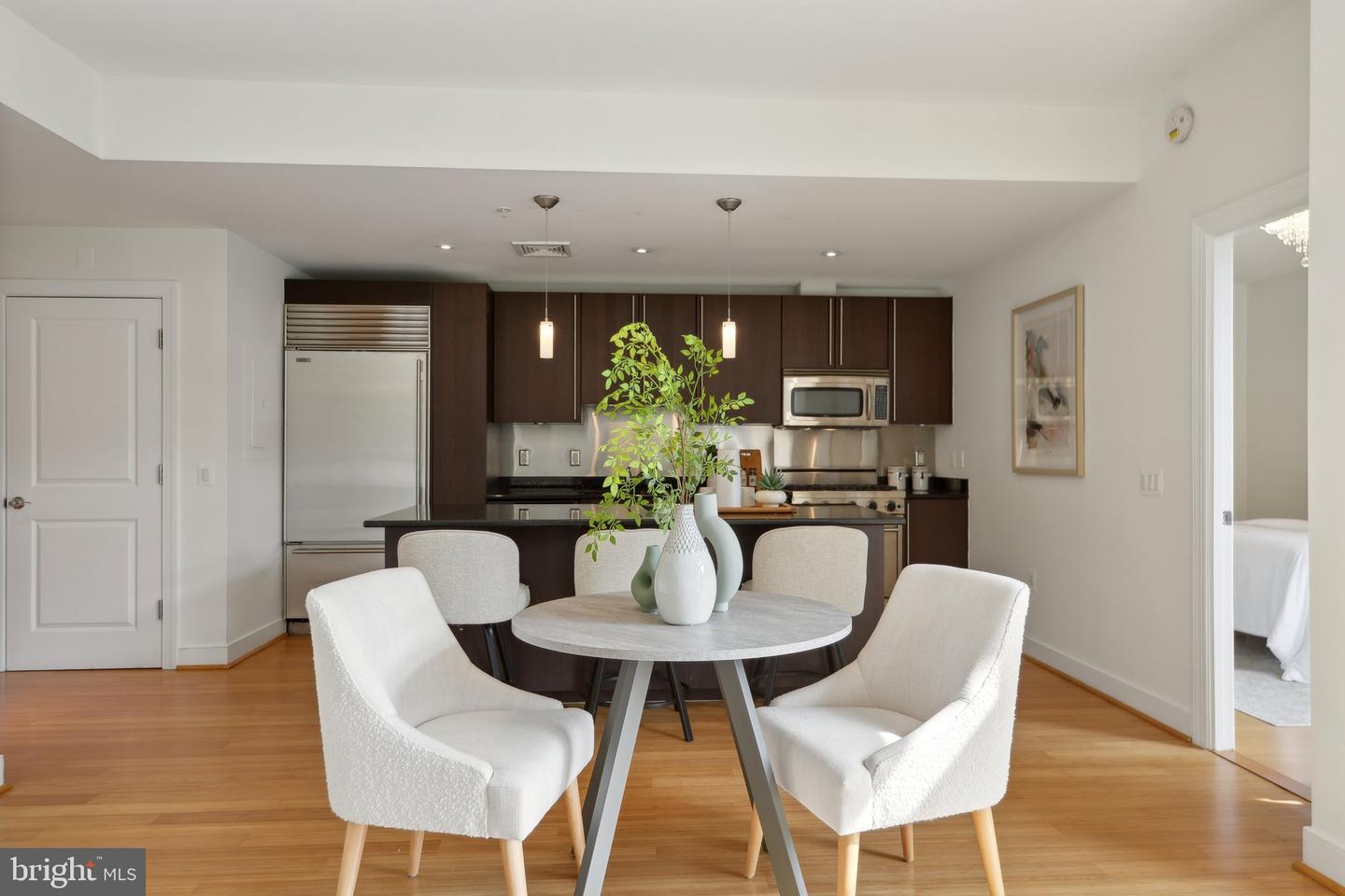 2425 L St NW #530
