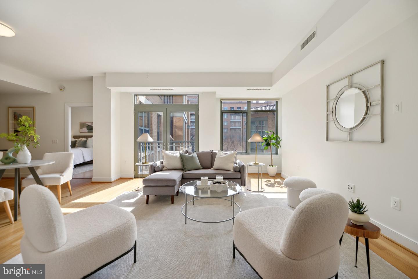 2425 L St NW #530