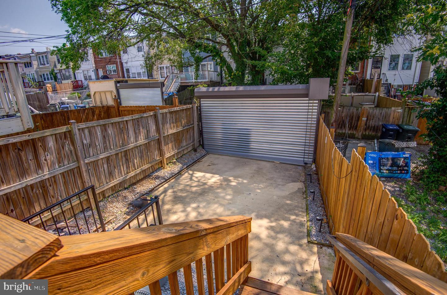 543 23RD PL NE