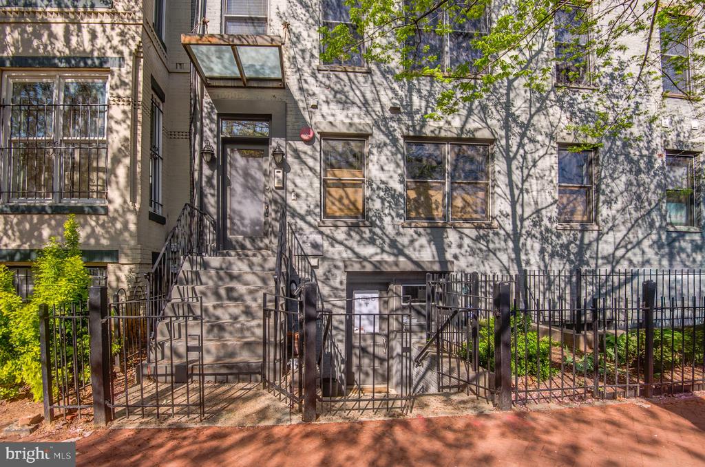 1240 4TH STREET NW T