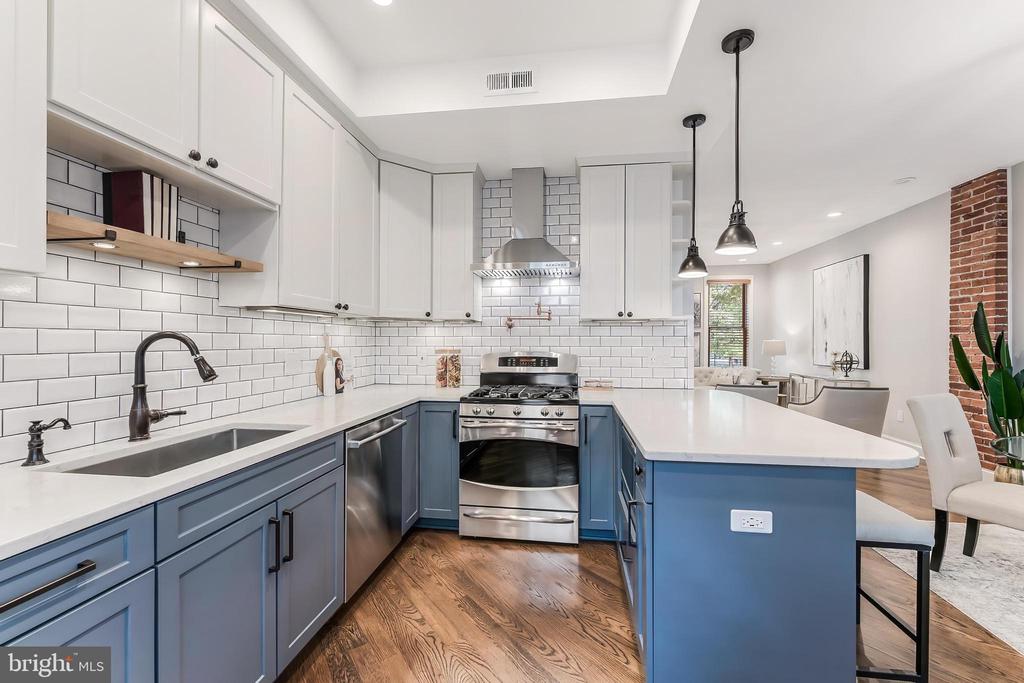21 15TH STREET SE