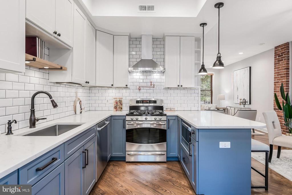 21 15TH STREET SE