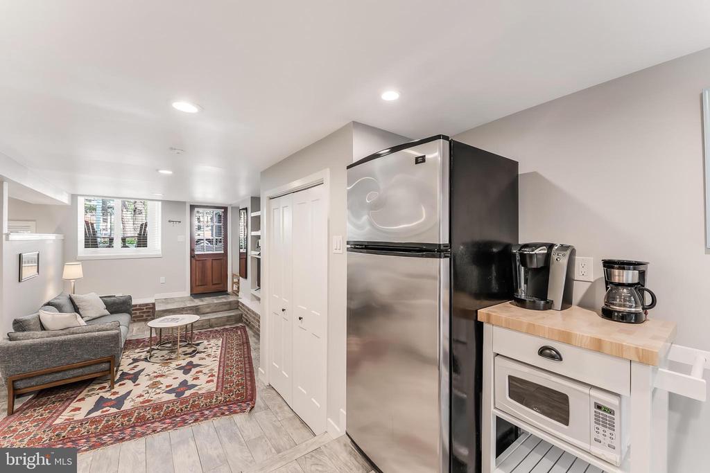 21 15TH STREET SE