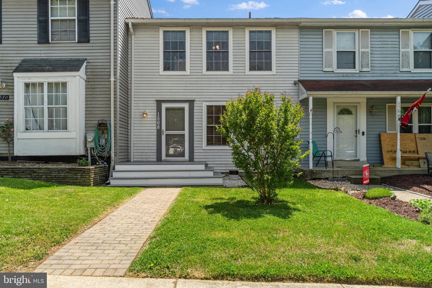 1568 Lodge Pole Ct
