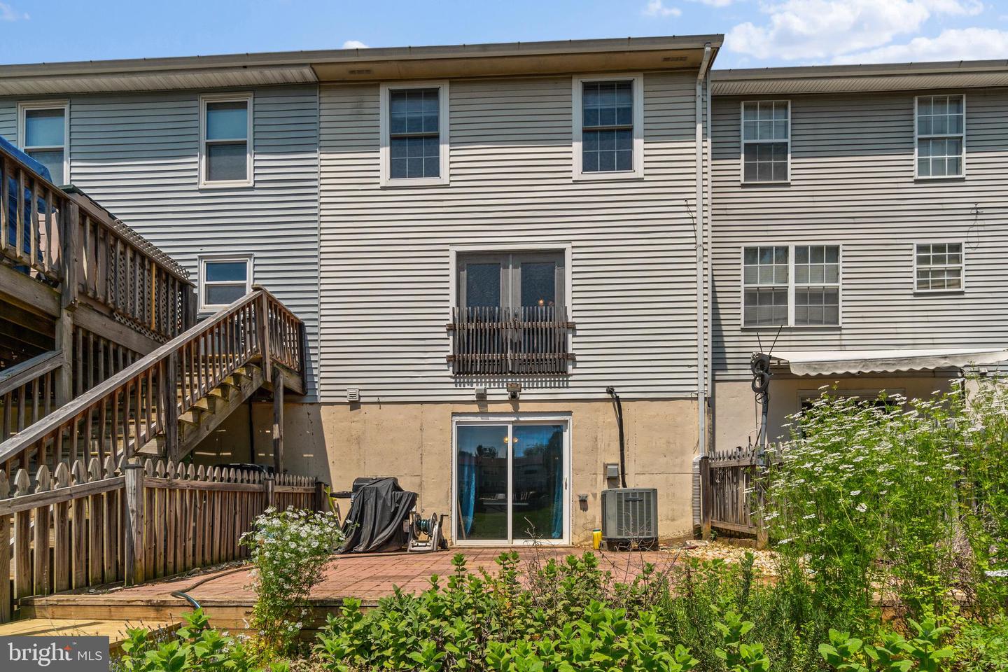 1568 Lodge Pole Ct