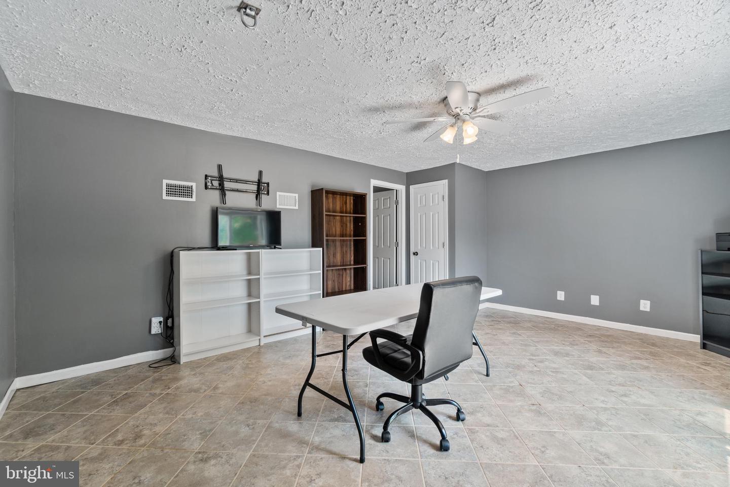 1568 Lodge Pole Ct