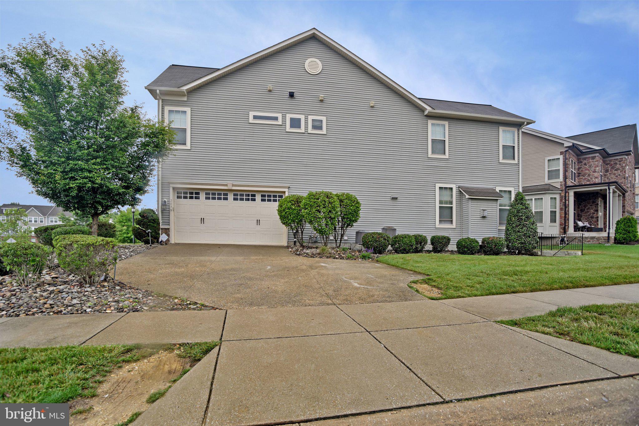 2079 BAGPIPE LANE