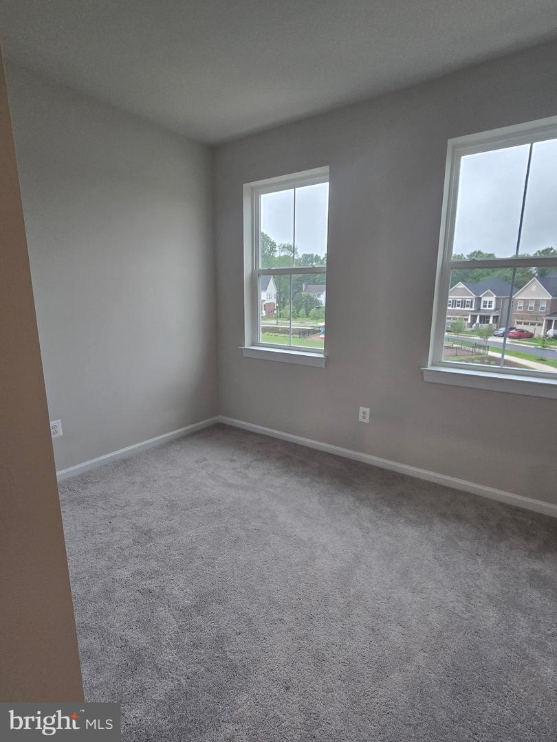66 GARDEN MEADOW PL