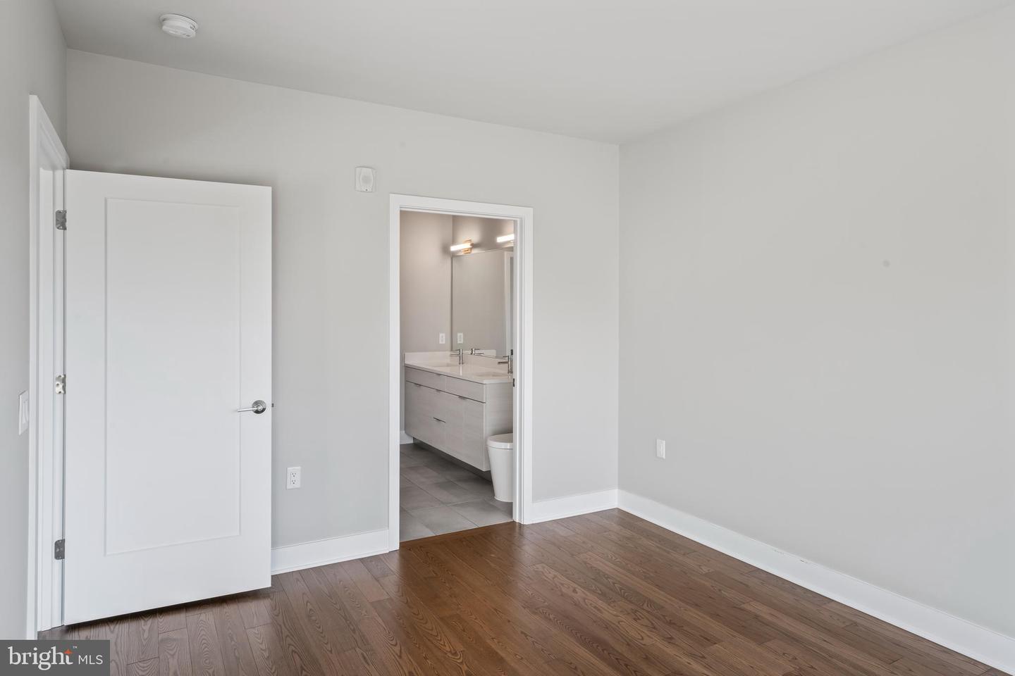 506 DIAMONDBACK DR #333