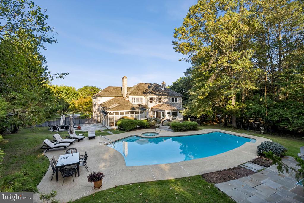 10708 STAPLEFORD HALL DRIVE
