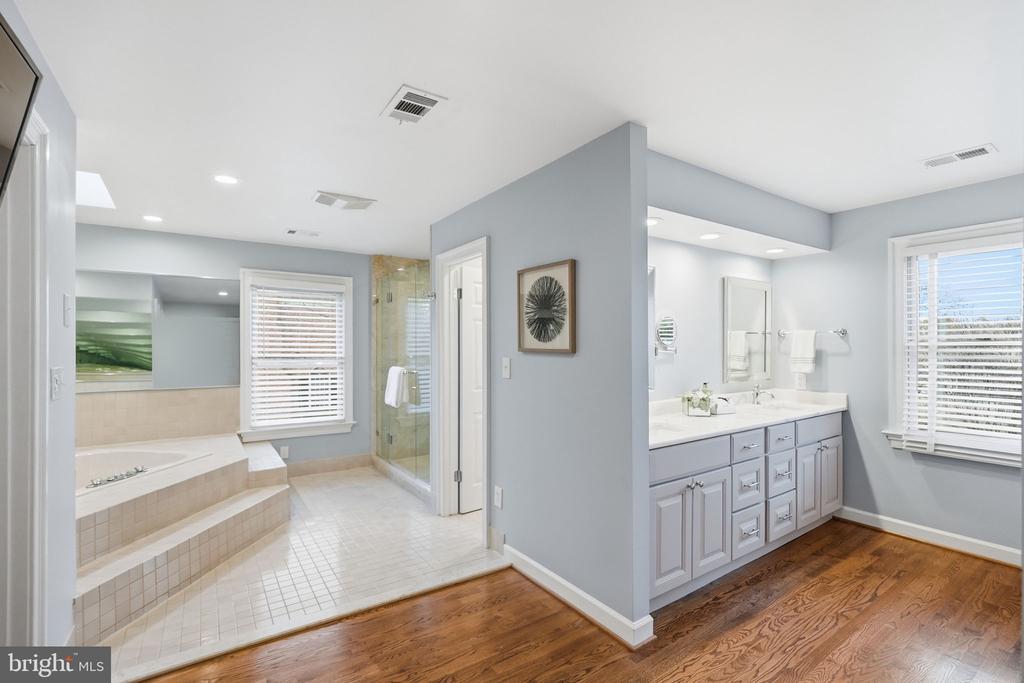 10708 STAPLEFORD HALL DRIVE
