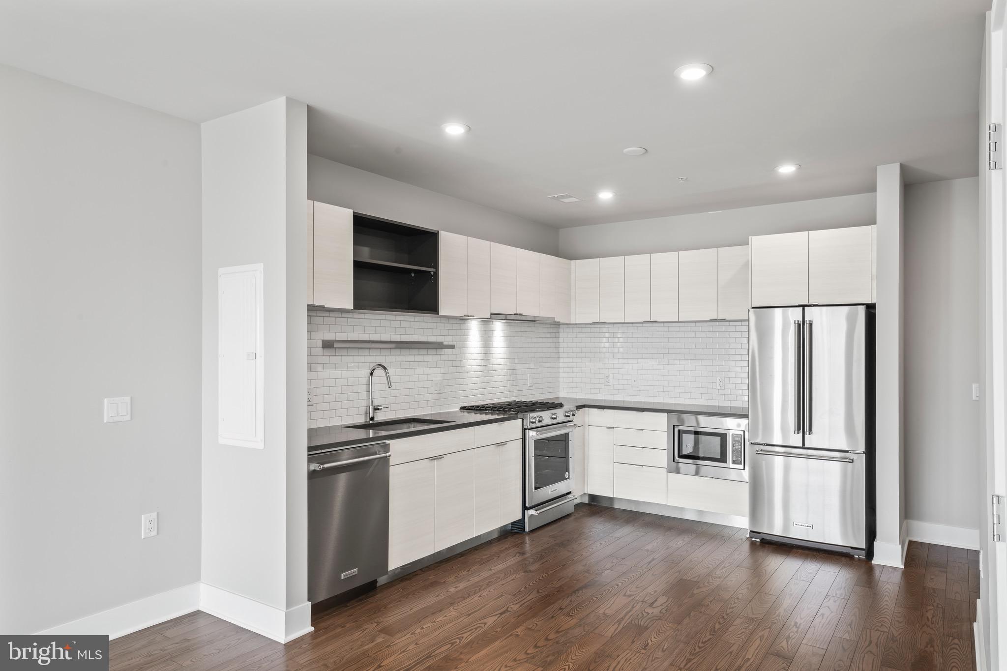 506 DIAMONDBACK DRIVE 333