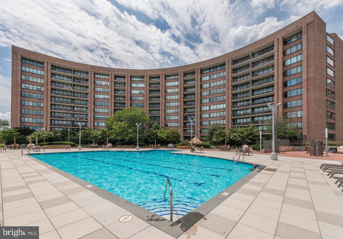 1805 Crystal DRIVE Unit: 710S