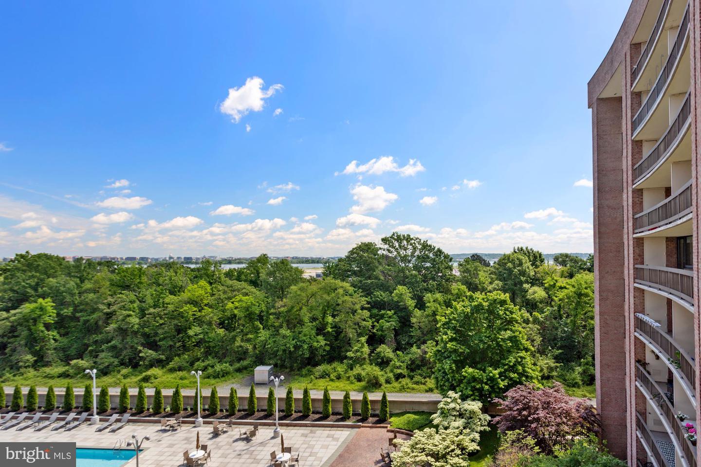 1805 Crystal DRIVE Unit: 710S