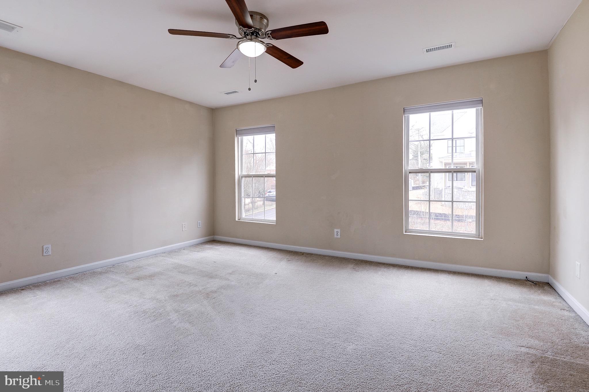 1300 N TAYLOR STREET N