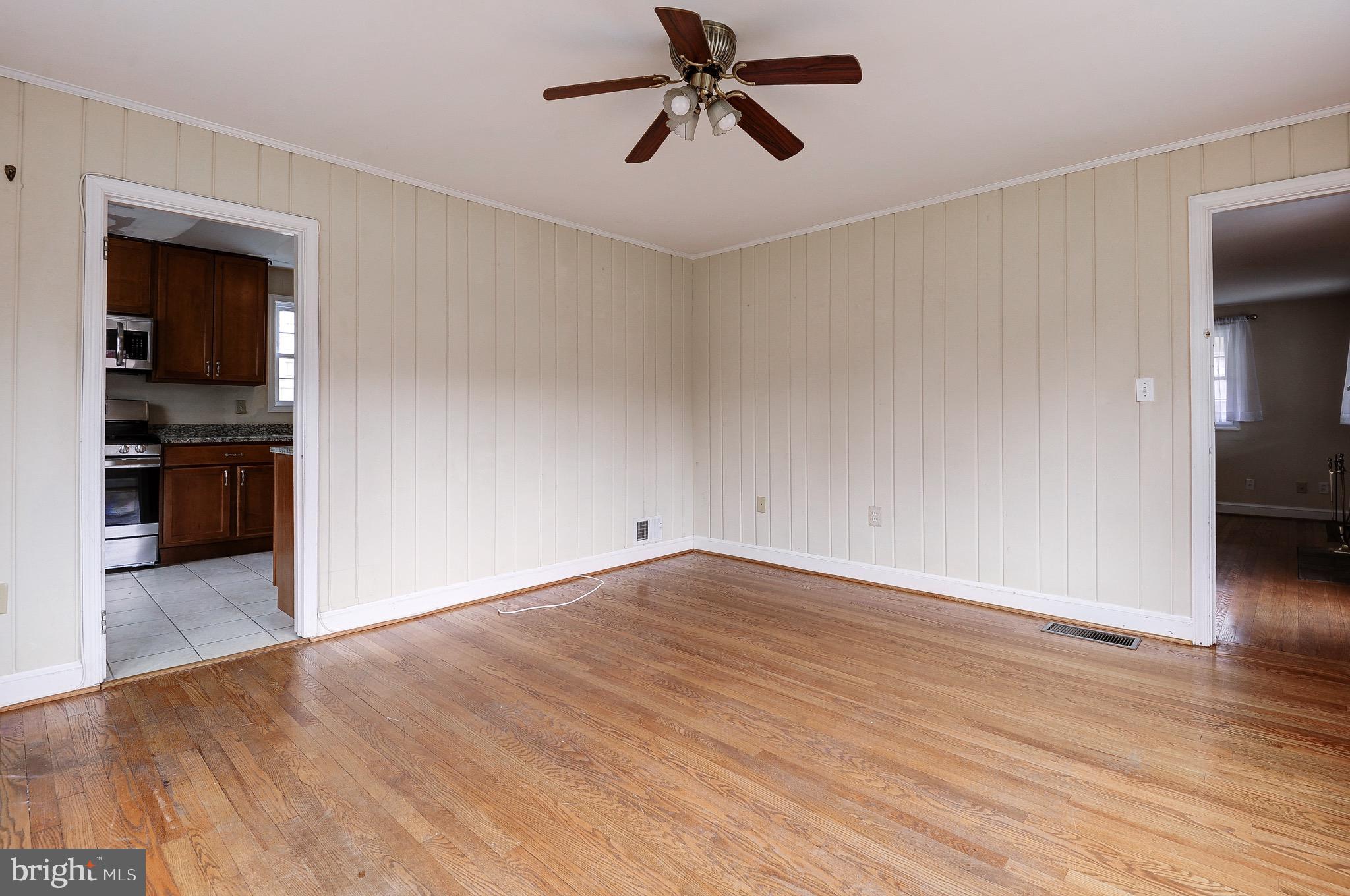 1300 N TAYLOR STREET N