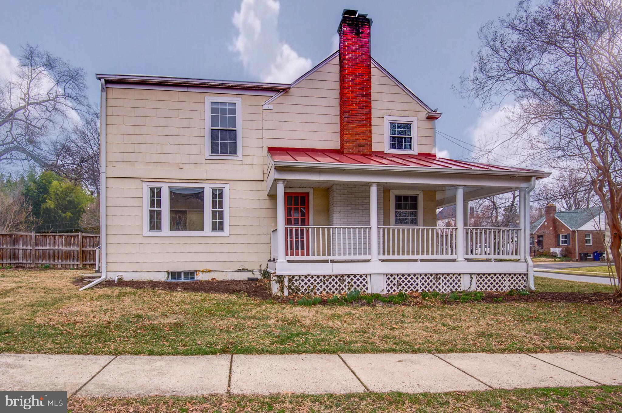 1300 N TAYLOR STREET N