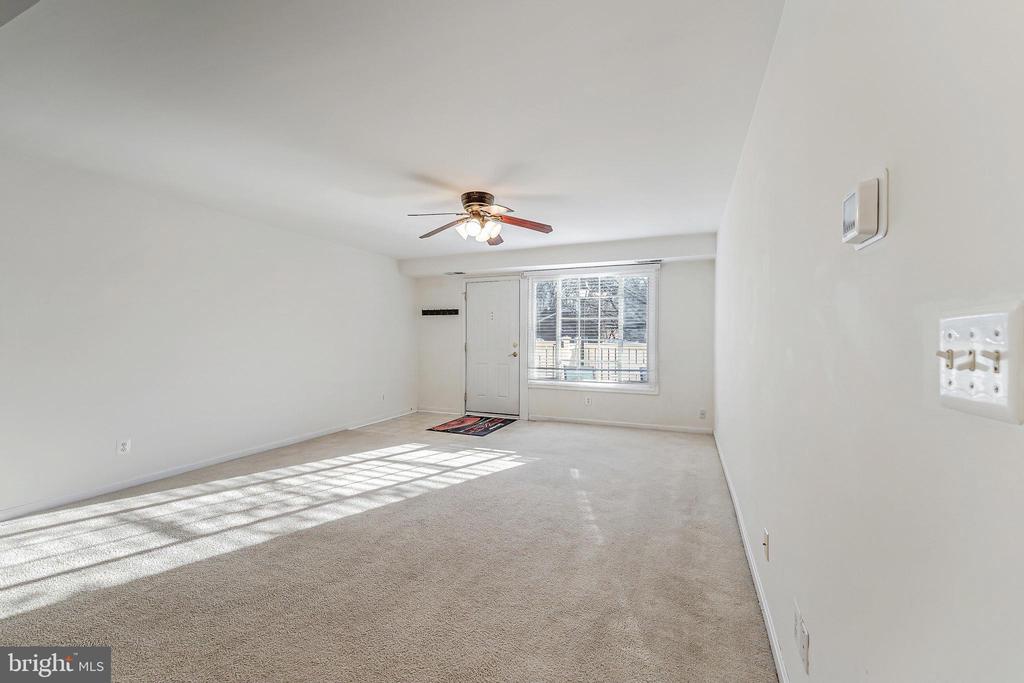 1417 N VAN DORN STREET Unit: B