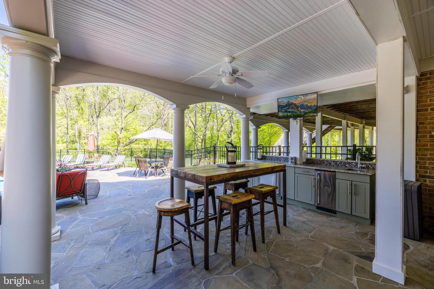 10002 Thompson Ridge COURT