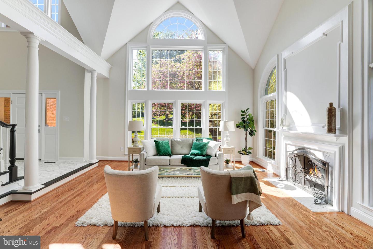 10002 Thompson Ridge COURT