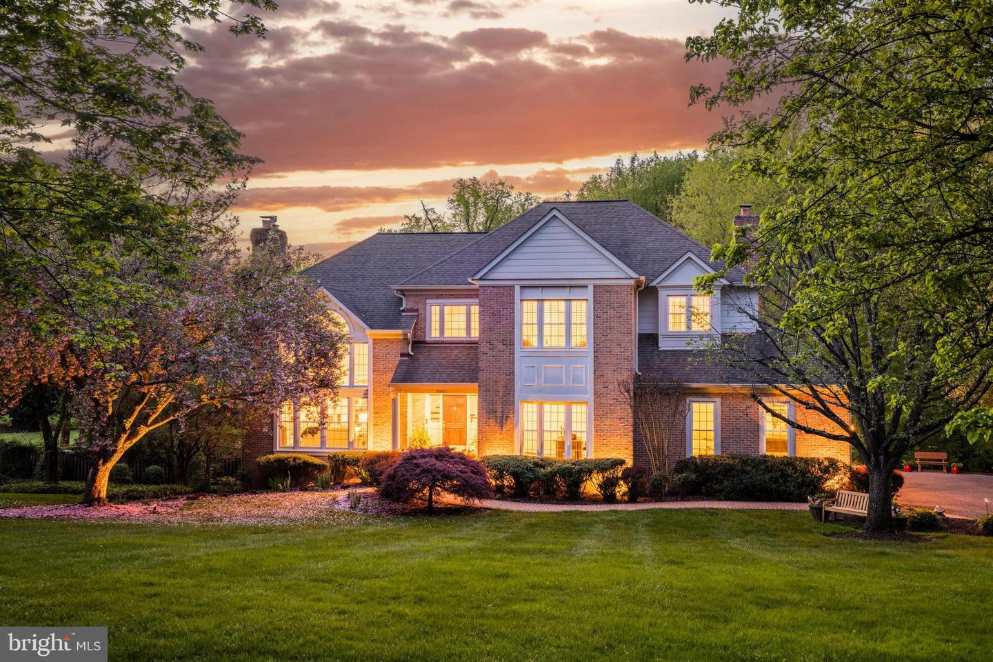10002 Thompson Ridge COURT