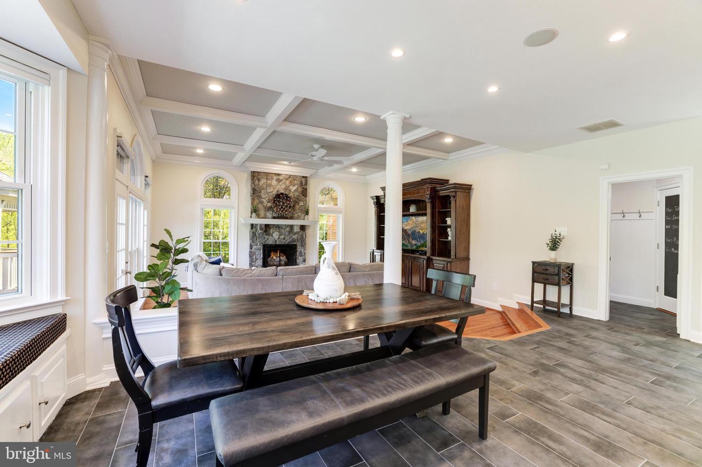 10002 Thompson Ridge COURT