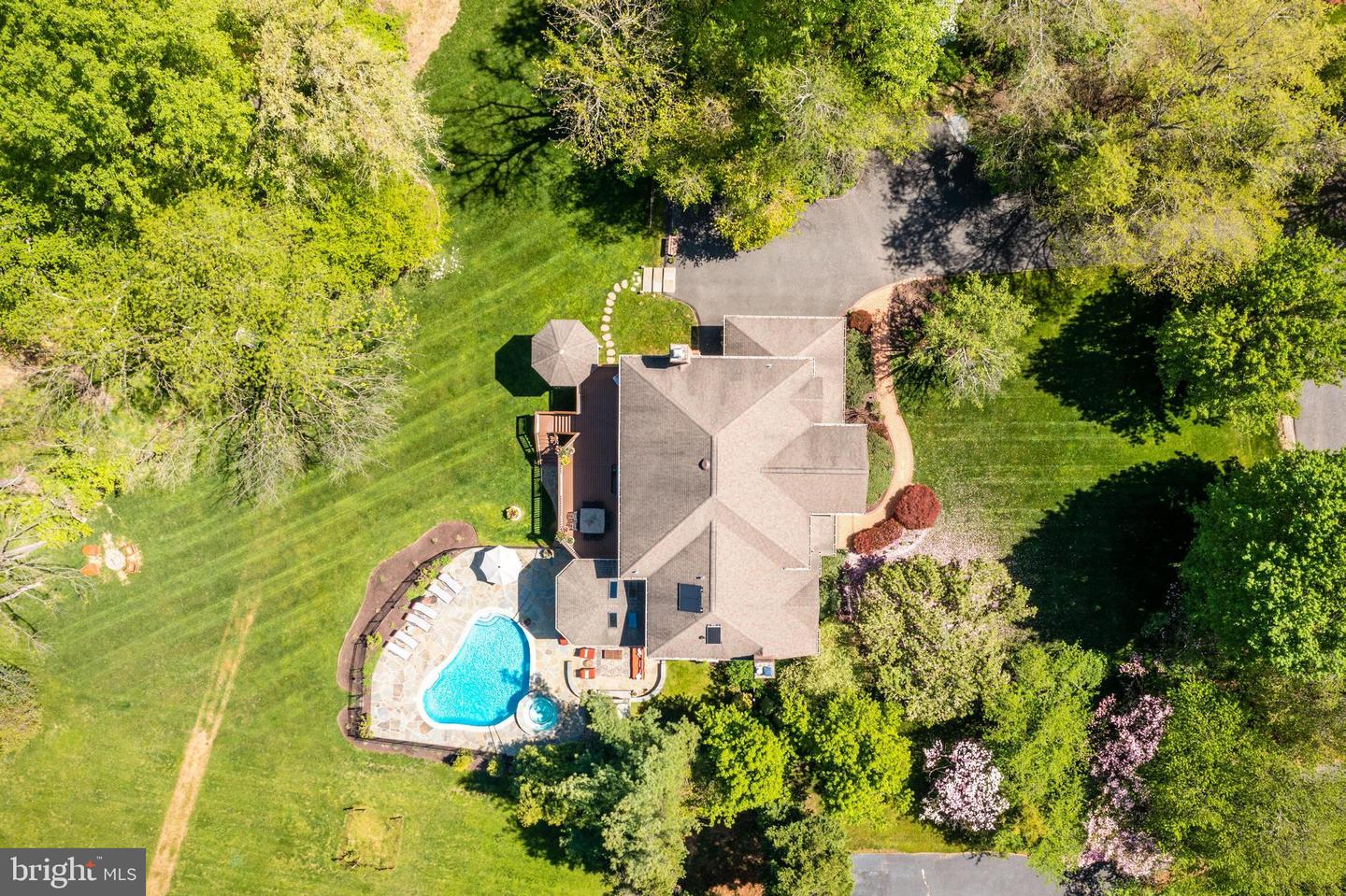 10002 Thompson Ridge COURT