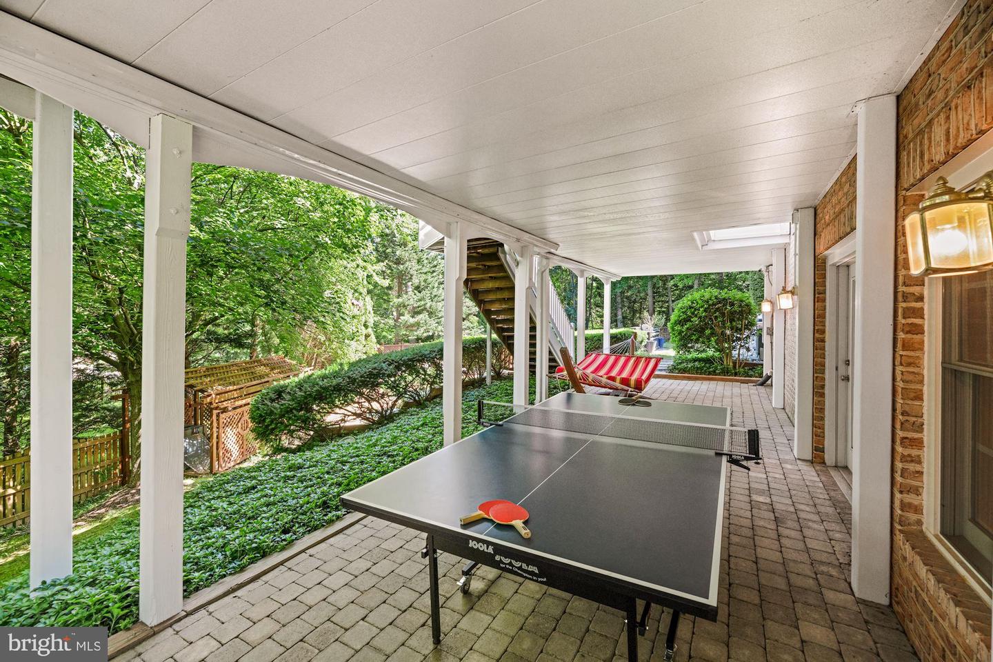 885 Chinquapin ROAD