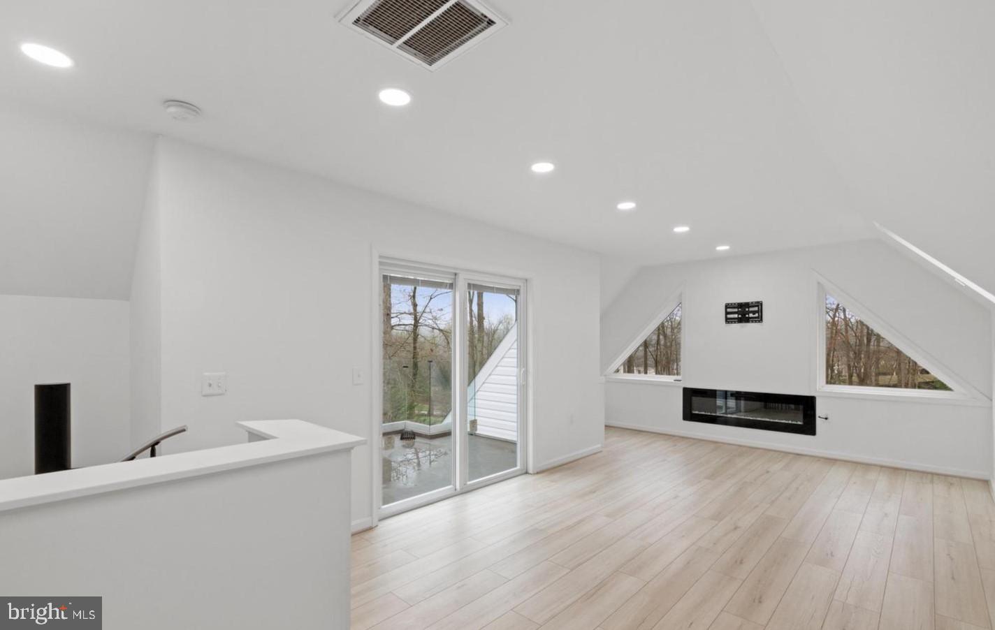 1108 BELLVIEW RD