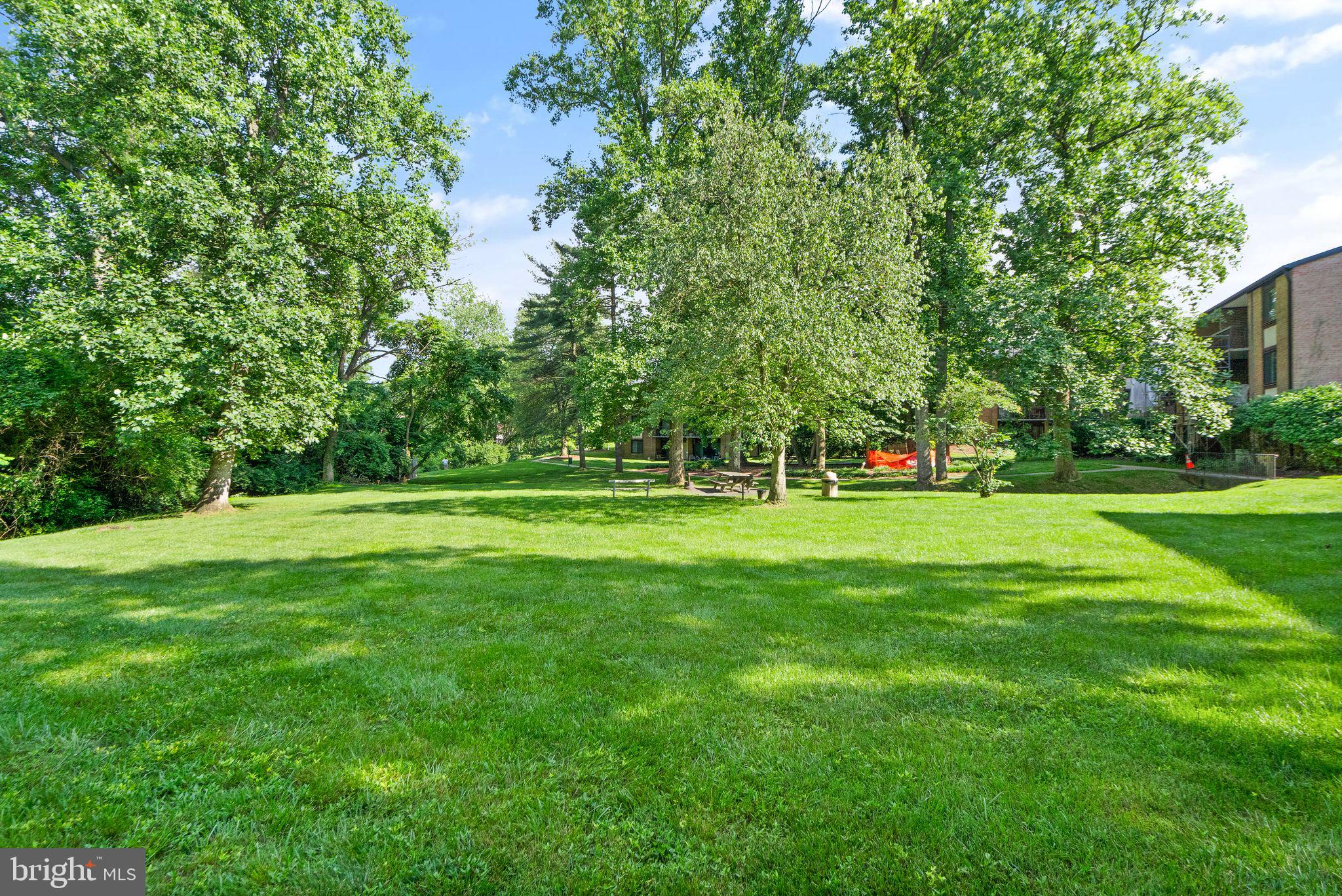 3105 Buccaneer Ct #201