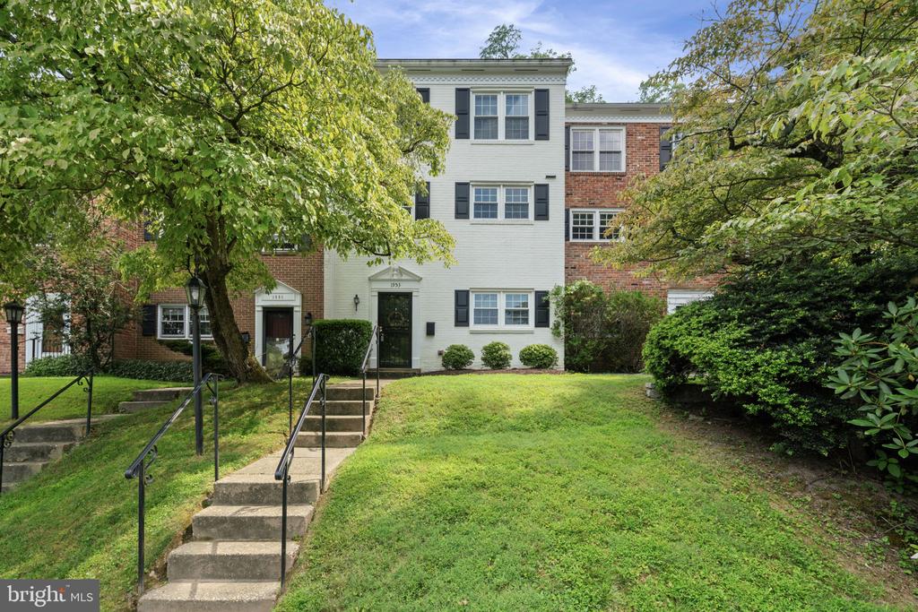 1953 KIRBY RD