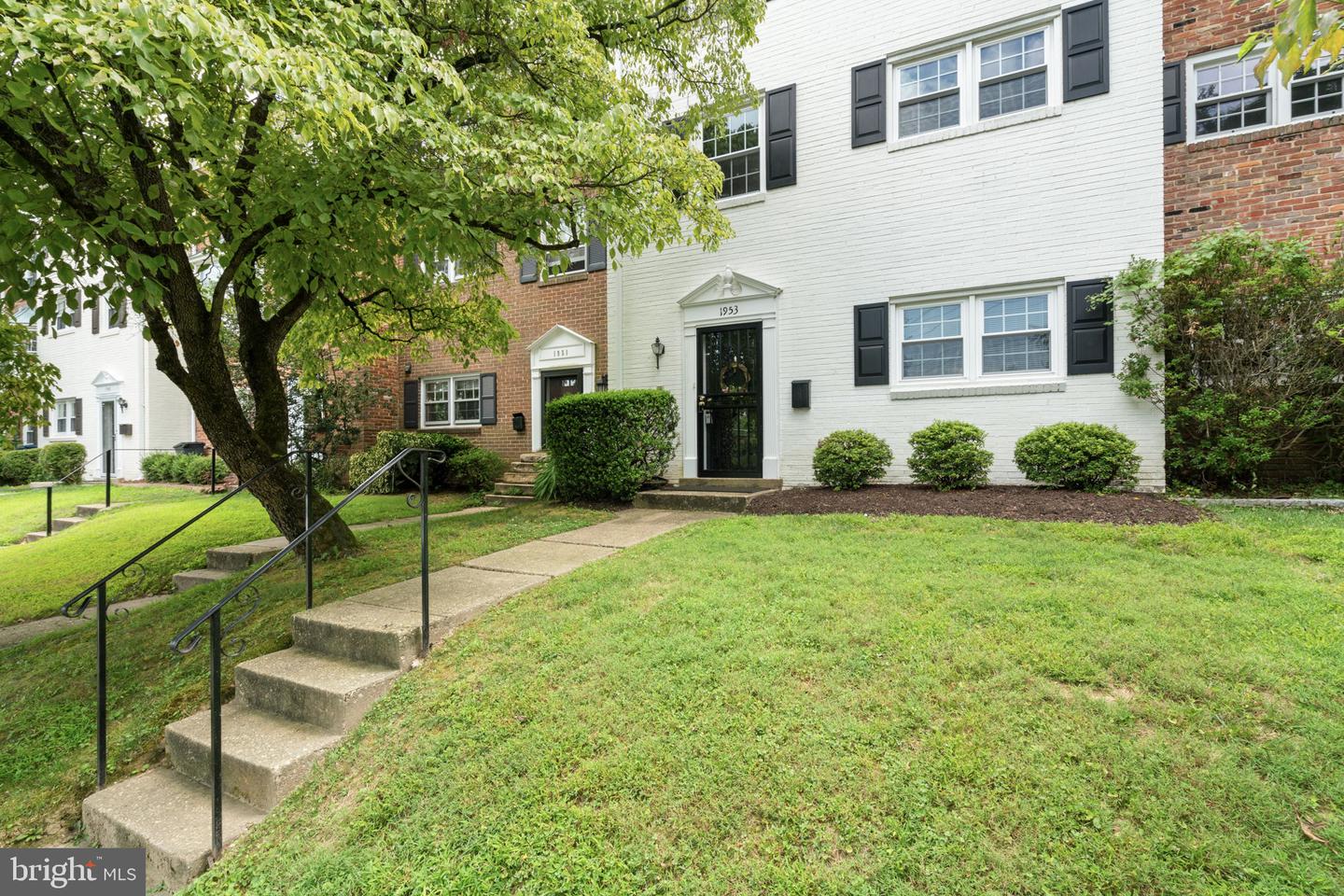 1953 KIRBY RD