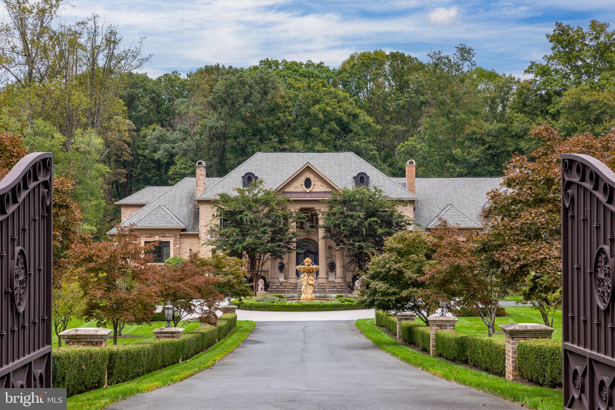 633 River Bend Rd