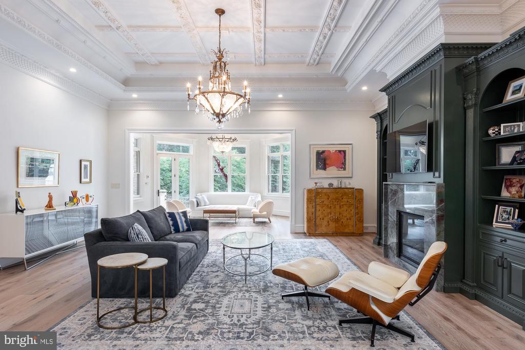 633 River Bend Rd