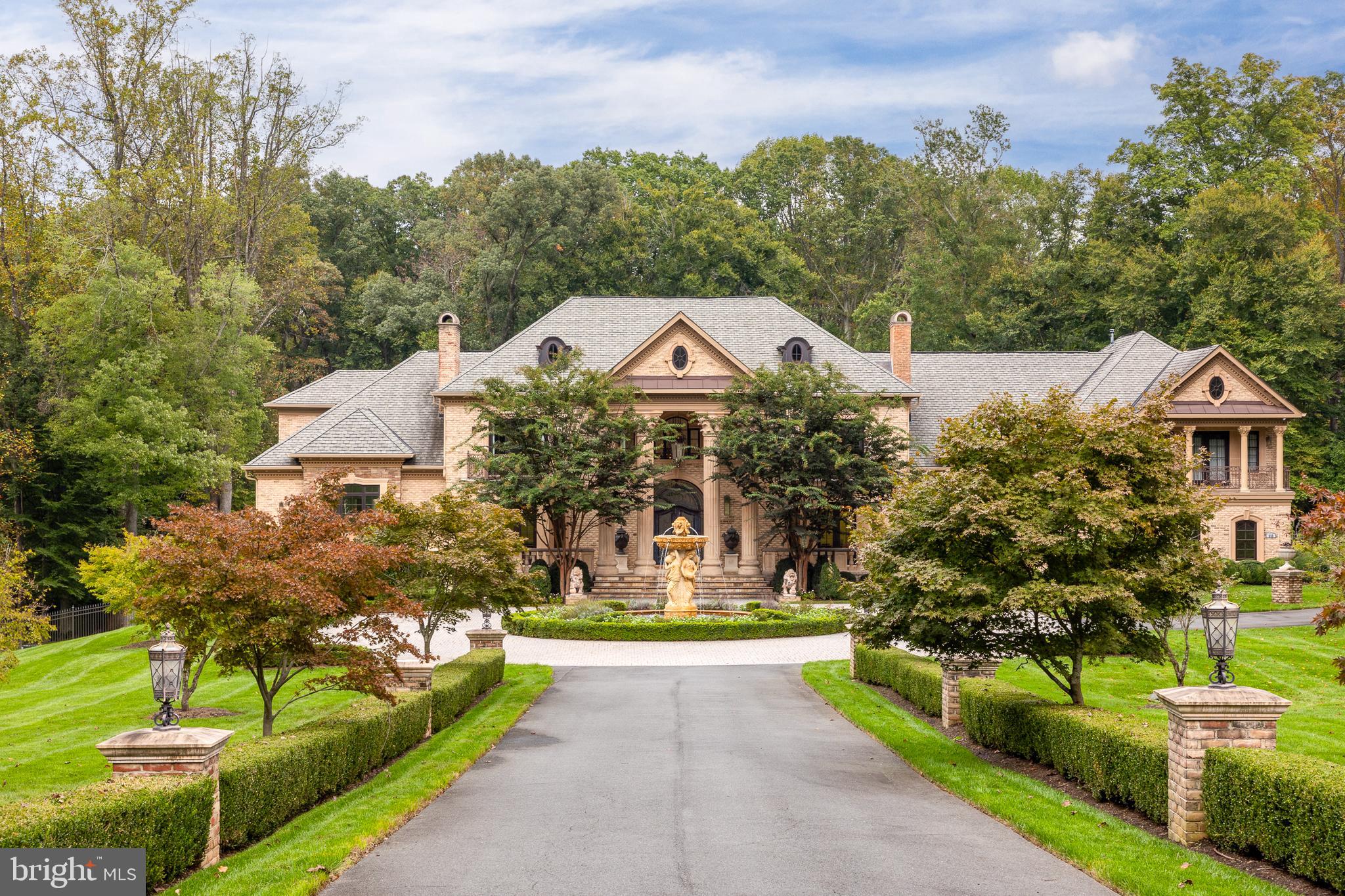 633 River Bend Rd