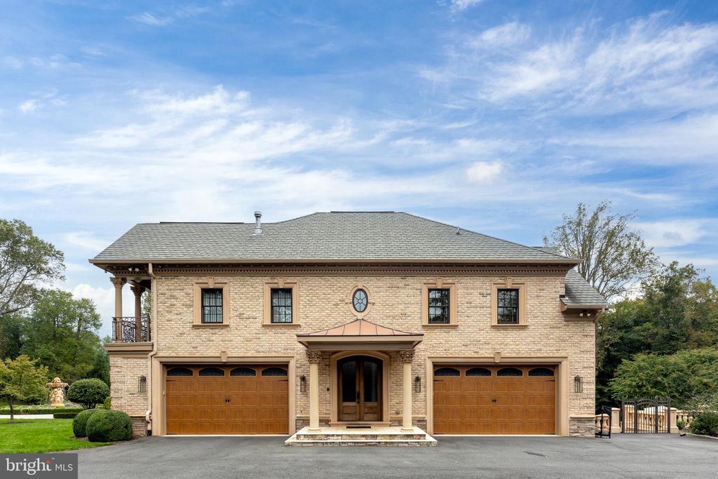633 River Bend Rd