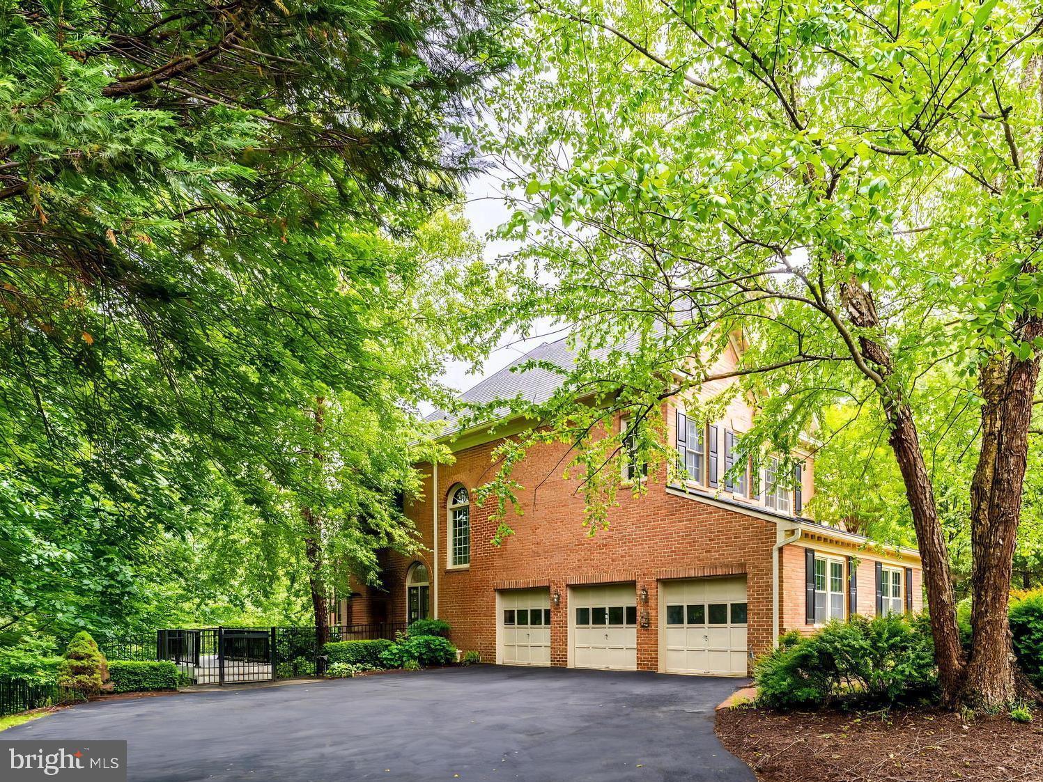 891 Chinquapin Rd