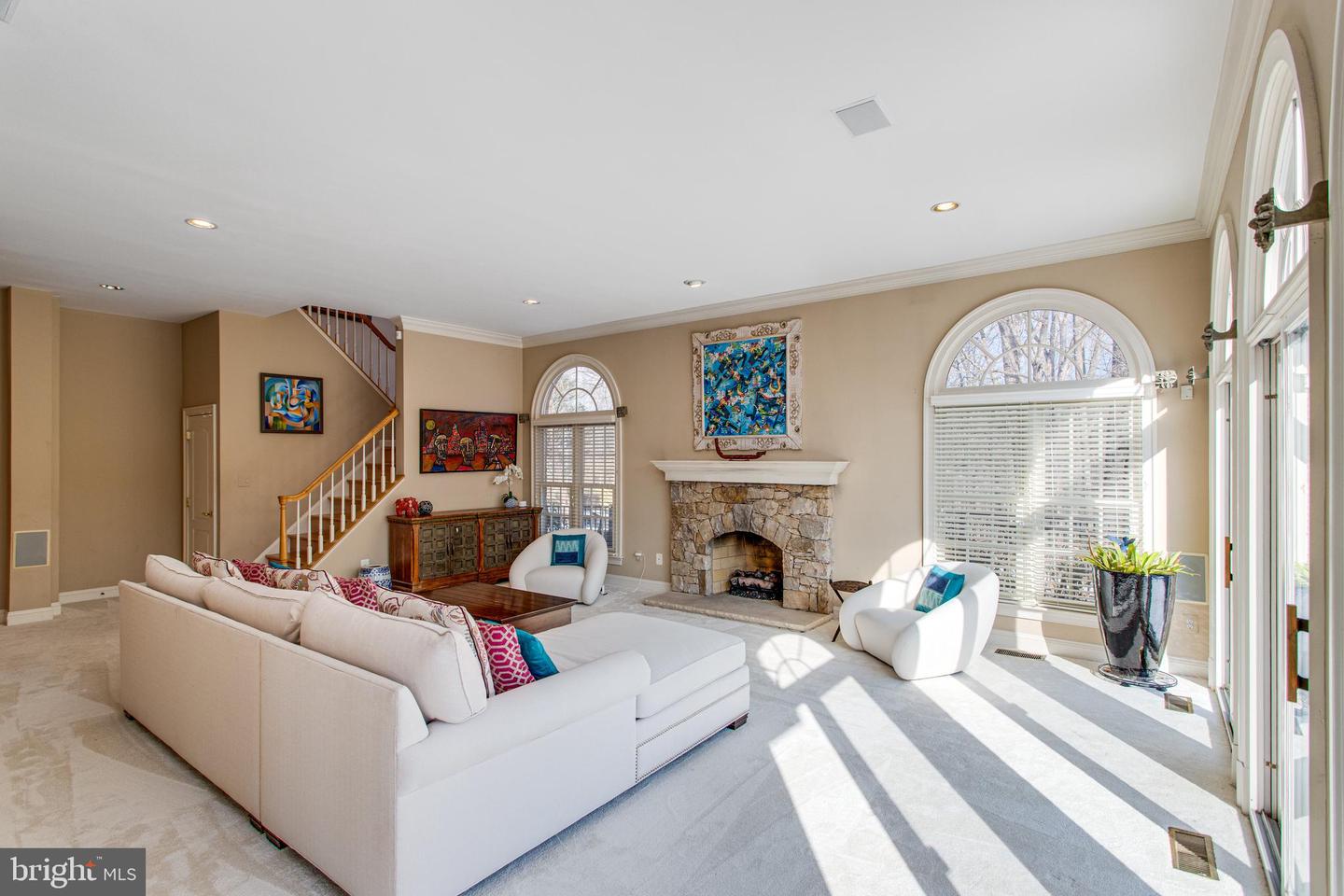 891 Chinquapin Rd
